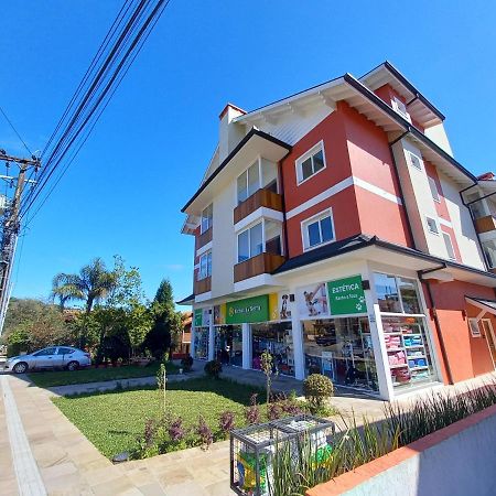 Gramado - Apartamento Aconchegante Com Lareira E Churrasqueira Екстериор снимка
