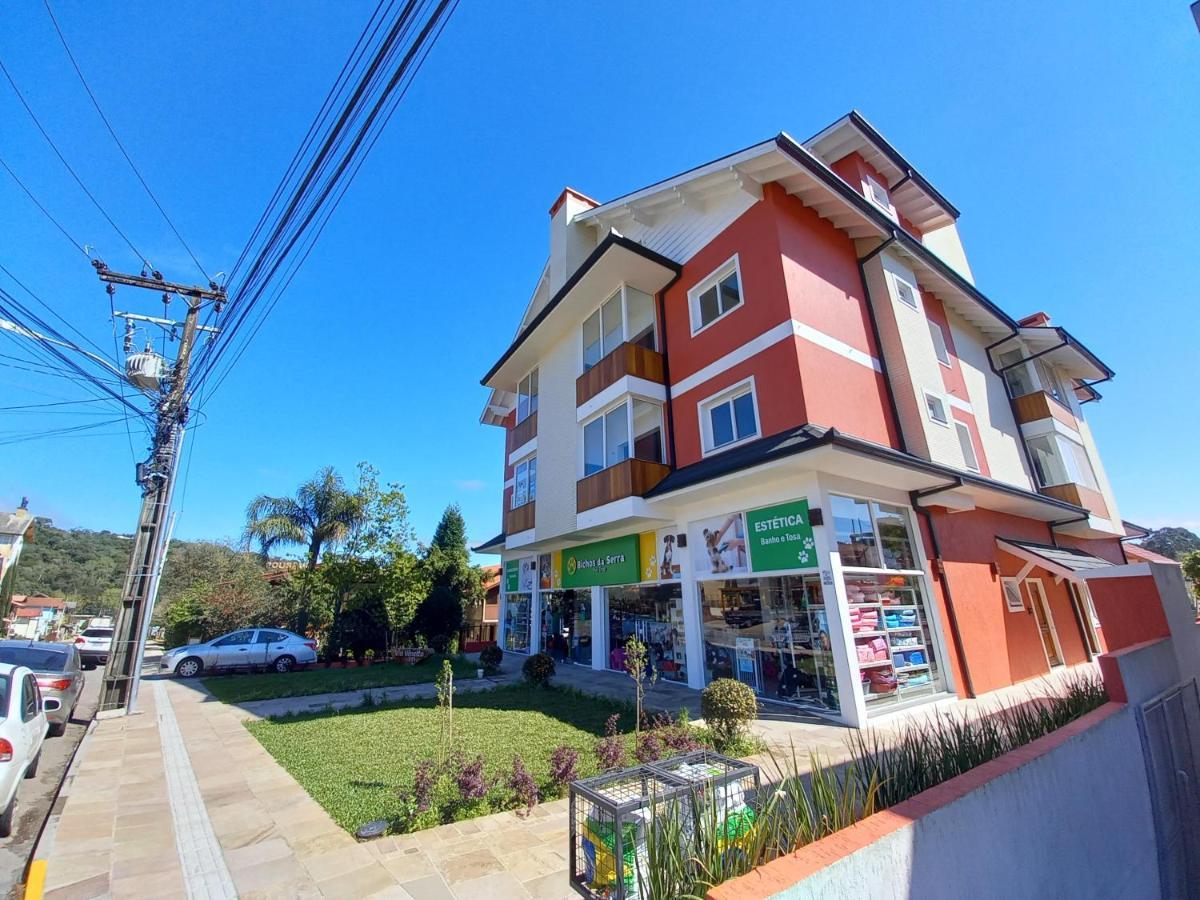 Gramado - Apartamento Aconchegante Com Lareira E Churrasqueira Екстериор снимка