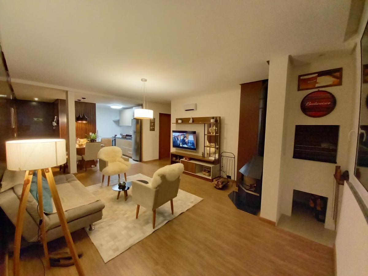 Gramado - Apartamento Aconchegante Com Lareira E Churrasqueira Екстериор снимка